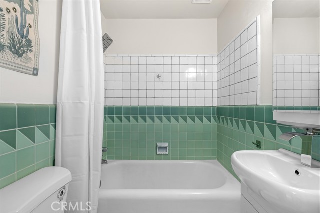 Detail Gallery Image 12 of 20 For 140 Linden Ave #516,  Long Beach,  CA 90802 - 1 Beds | 1 Baths