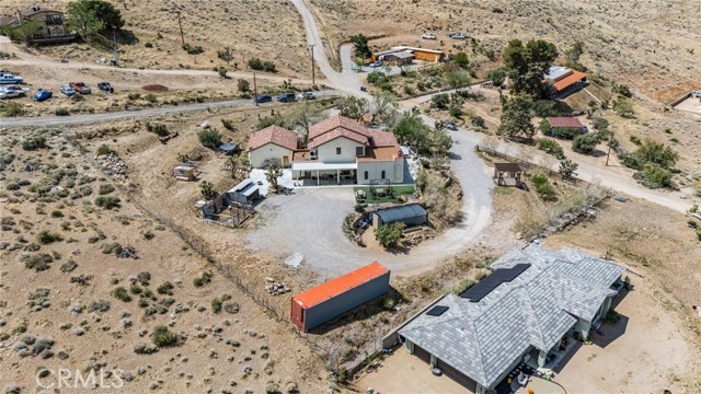 9075 Mesa Vista Street, Apple Valley CA: https://media.crmls.org/medias/98f2153c-76aa-45b6-af9d-7b4b53519ed1.jpg