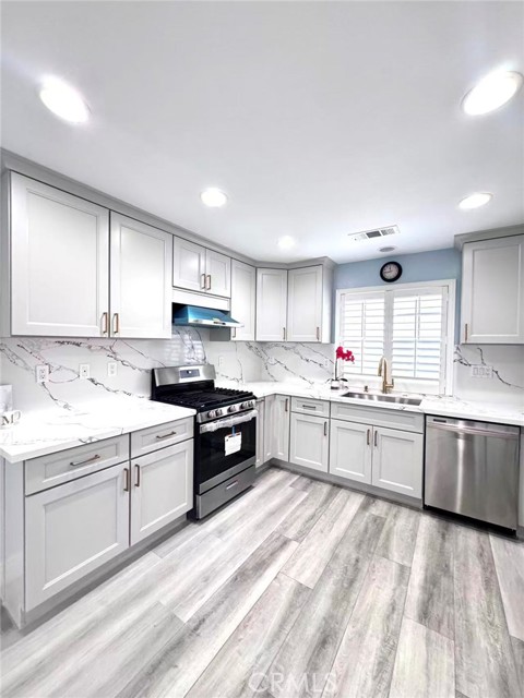 Detail Gallery Image 8 of 29 For 5 El Vado Dr, Rancho Santa Margarita,  CA 92688 - 3 Beds | 2/1 Baths