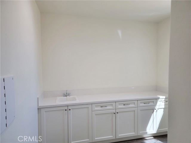 Detail Gallery Image 25 of 37 For 706 Manor Ln, Paso Robles,  CA 93446 - 6 Beds | 3 Baths