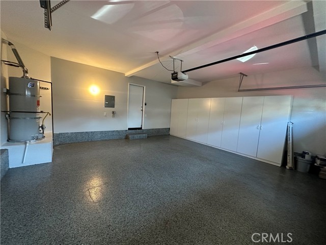 Detail Gallery Image 14 of 34 For 2211 Carob, Tustin,  CA 92782 - 3 Beds | 2/1 Baths