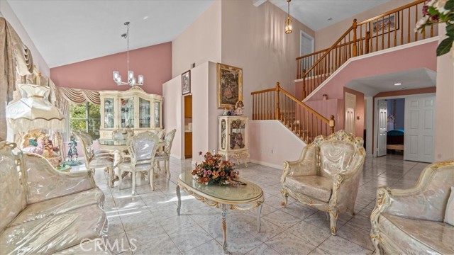 Detail Gallery Image 8 of 39 For 2208 Coachman Cir, Corona,  CA 92881 - 5 Beds | 3 Baths