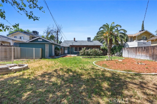 Detail Gallery Image 26 of 33 For 210 Oleander, Bakersfield,  CA 93304 - 3 Beds | 1 Baths