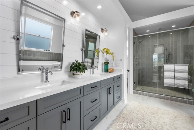 2306 Robinson Street, Redondo Beach, California 90278, 5 Bedrooms Bedrooms, ,4 BathroomsBathrooms,Residential,Sold,Robinson,SB22018047