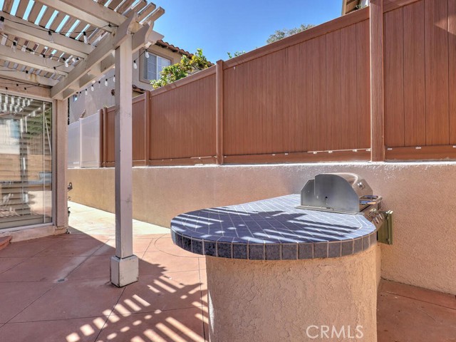 Detail Gallery Image 15 of 16 For 19 Paseo Viento, Rancho Santa Margarita,  CA 92688 - 2 Beds | 2/1 Baths