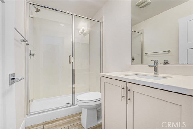 Detail Gallery Image 17 of 25 For 572 E Imperial, El Segundo,  CA 90245 - 2 Beds | 3 Baths