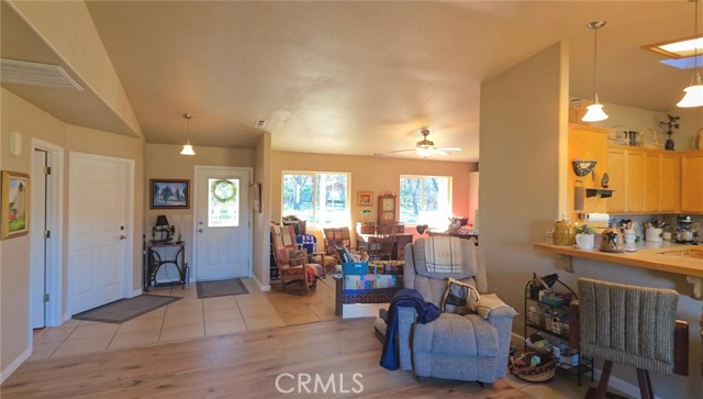Detail Gallery Image 7 of 50 For 5328 Woodland Dr, Yreka,  CA 96097 - 4 Beds | 2 Baths