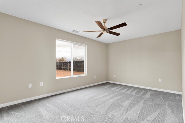 Detail Gallery Image 16 of 27 For 19375 Corwin Rd, Apple Valley,  CA 92307 - 4 Beds | 2/1 Baths