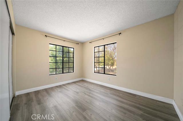 Detail Gallery Image 14 of 19 For 1013 S Reservoir St, Pomona,  CA 91766 - 3 Beds | 2/1 Baths