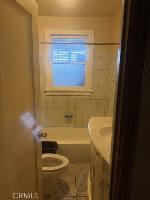 Detail Gallery Image 11 of 33 For 4006 Arlington, Los Angeles,  CA 90008 - 4 Beds | 2 Baths