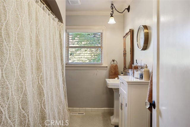 Detail Gallery Image 32 of 52 For 127 Elmwood Ct, Modesto,  CA 95354 - 2 Beds | 1/1 Baths