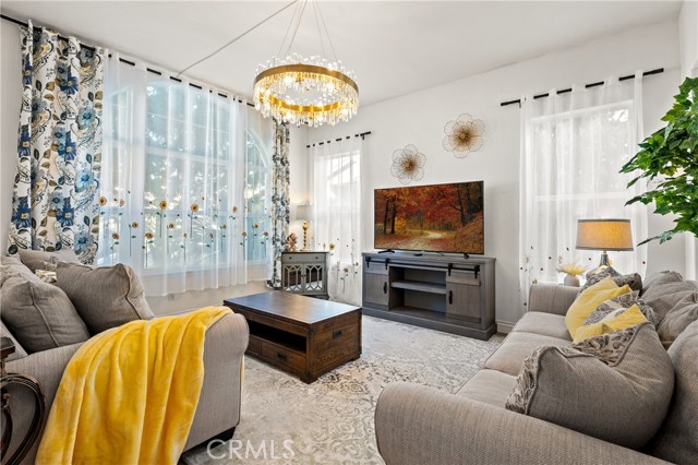 Detail Gallery Image 6 of 35 For 19366 Fortune Pl, Rowland Heights,  CA 91748 - 5 Beds | 4/1 Baths