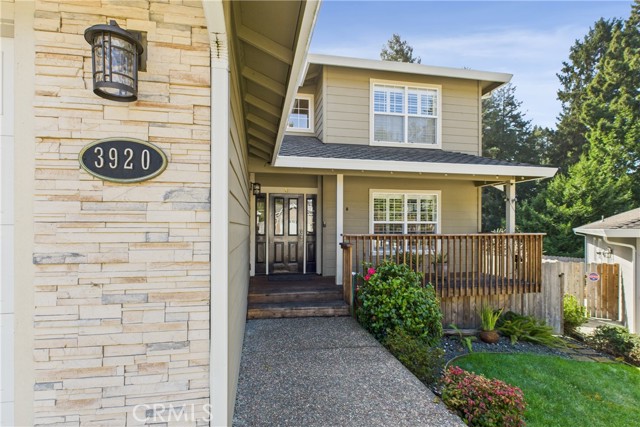Detail Gallery Image 2 of 62 For 3920 Davis Ct, Eureka,  CA 95503 - 3 Beds | 2/1 Baths