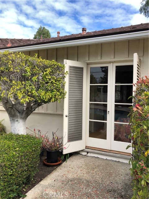 3739 Palos Verdes Drive North, Rolling Hills Estates, California 90274, 3 Bedrooms Bedrooms, ,2 BathroomsBathrooms,Residential,Sold,Palos Verdes Drive North,SB22240863