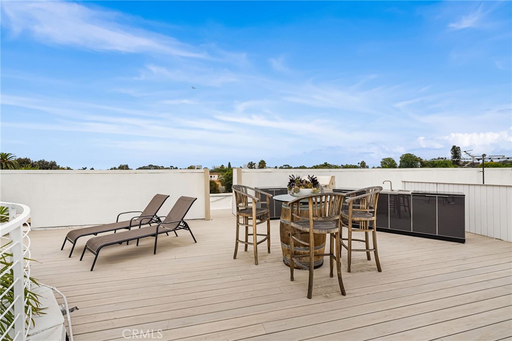 MLS #OC25238572 image #23