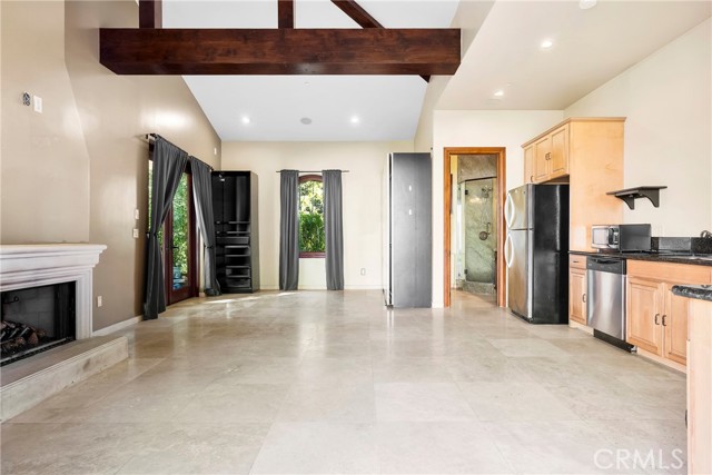 4141 Cambridge Road, La Canada Flintridge CA: https://media.crmls.org/medias/98ff4c08-a56c-40bc-980d-ef9ebe528136.jpg