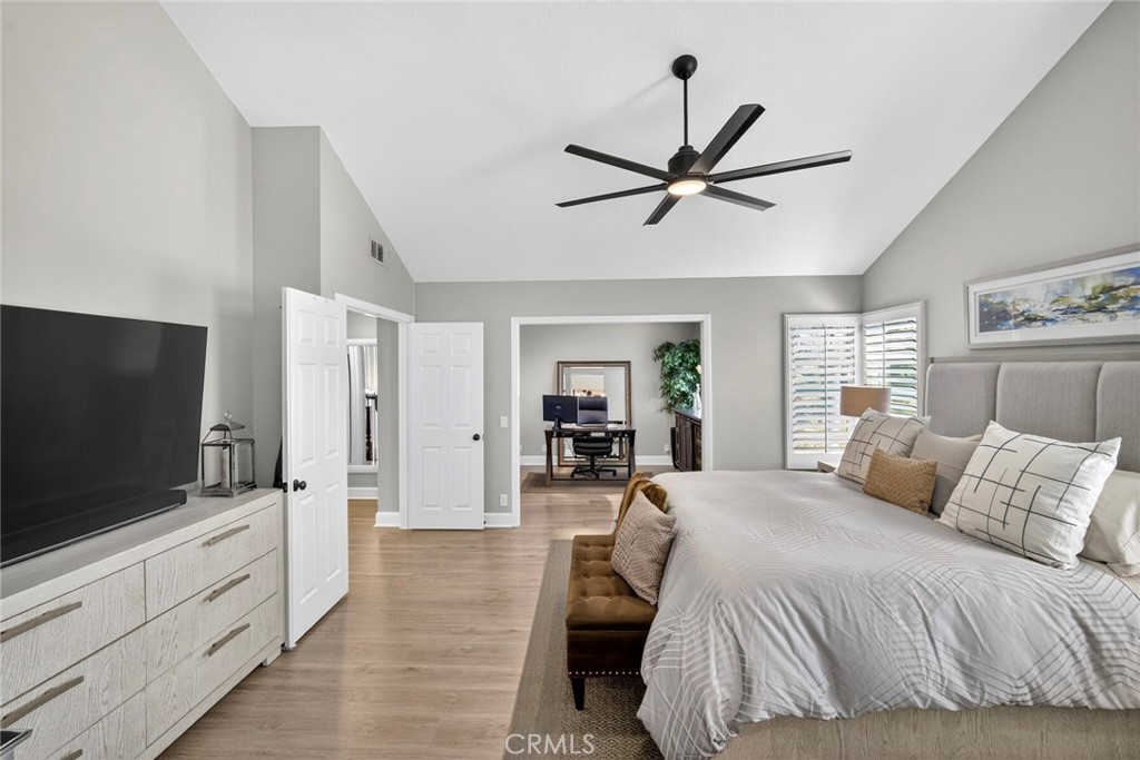 MLS #OC26040336 image #47