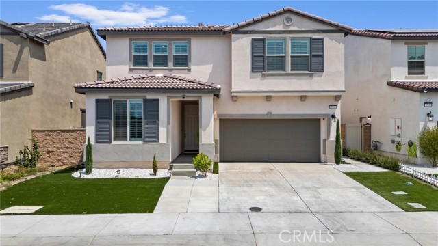 Detail Gallery Image 2 of 30 For 354 Rosa St, Rialto,  CA 92376 - 5 Beds | 3 Baths