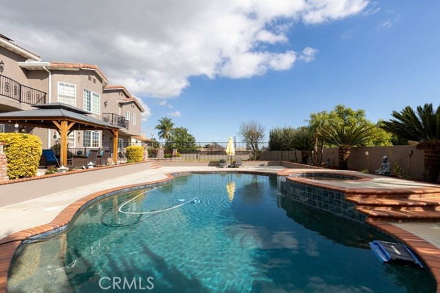 Detail Gallery Image 18 of 61 For 680 W Byron Ct, Upland,  CA 91784 - 6 Beds | 5 Baths