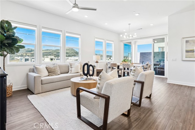 Detail Gallery Image 6 of 75 For 734 Sunrise Rd, Rancho Mission Viejo,  CA 92694 - 3 Beds | 3 Baths
