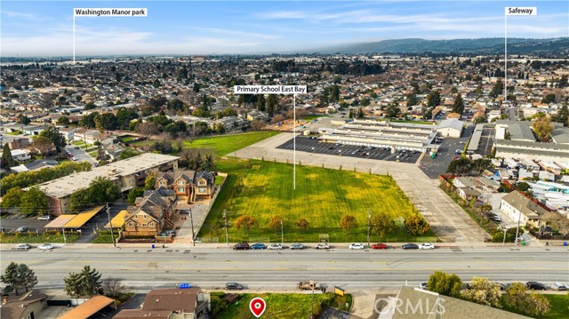 874 Lewelling Blvd, San Leandro CA: https://media.crmls.org/medias/9902ab88-5982-4789-9e37-dd7031ea6082.jpg