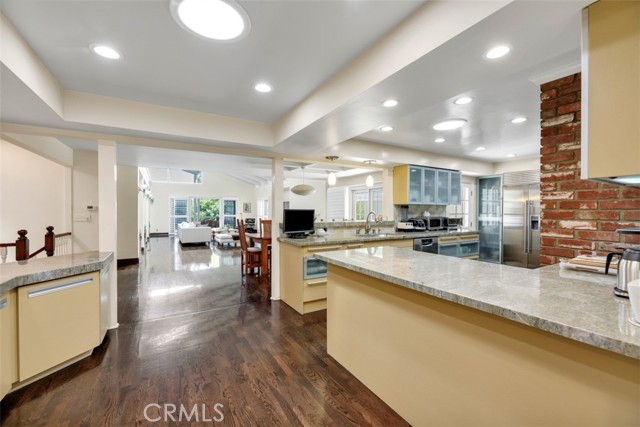 58 Dapplegray Ln, Rolling Hills Estates, California 90274, 4 Bedrooms Bedrooms, ,4 BathroomsBathrooms,Residential,Sold,Dapplegray Ln,SB22131207