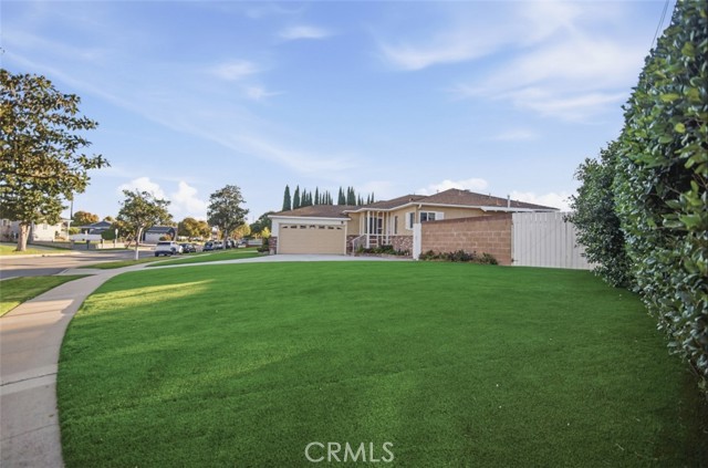 Detail Gallery Image 3 of 29 For 16816 Elgar Ave, Torrance,  CA 90504 - 3 Beds | 2 Baths