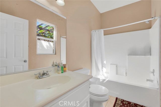 Detail Gallery Image 52 of 74 For 12655 Verano, Victorville,  CA 92392 - 5 Beds | 4/1 Baths