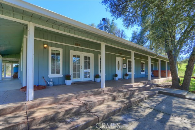 Detail Gallery Image 2 of 75 For 4421 Scrubby Oak, Mariposa,  CA 95338 - 6 Beds | 4/2 Baths