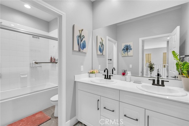 230 Bright Poppy, Irvine CA: https://media.crmls.org/medias/9904f710-5338-4b4c-8451-fa797bd727d5.jpg