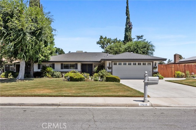 7612 Wide Loop Road, Bakersfield, California 93309, 3 Bedrooms Bedrooms, ,2 BathroomsBathrooms,Single Family Residence,For Sale,Wide Loop Road,OC25167948