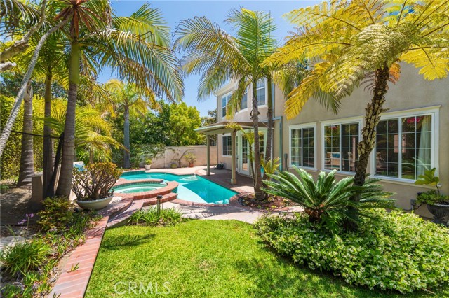 6535 Park Royal Circle, Huntington Beach CA: https://media.crmls.org/medias/9905cb71-248e-4a76-bb58-734612c653b6.jpg