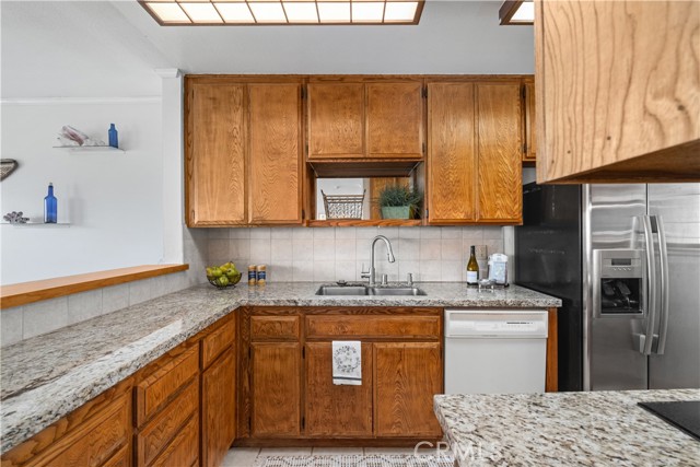 Granite countertops in kitchen