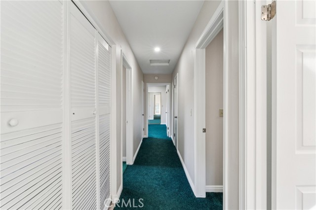 Detail Gallery Image 24 of 42 For 965 Sandalwood Dr, Lake Arrowhead,  CA 92352 - 3 Beds | 3 Baths