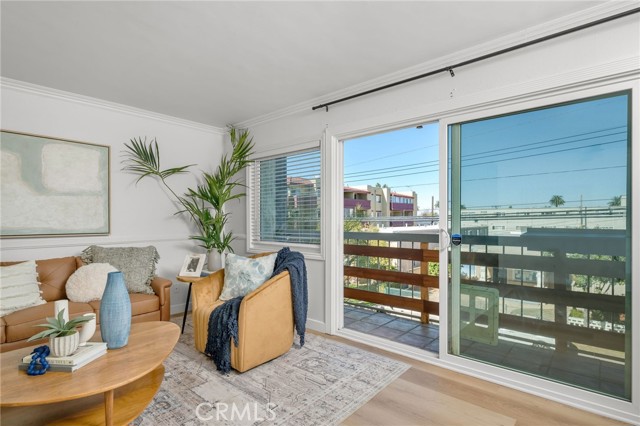 Detail Gallery Image 10 of 23 For 2844 E 3rd St #210,  Long Beach,  CA 90814 - 2 Beds | 2 Baths