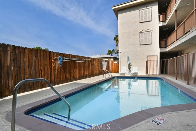 Detail Gallery Image 47 of 48 For 13543 Moorpark St #15,  Sherman Oaks,  CA 91423 - 1 Beds | 1/1 Baths