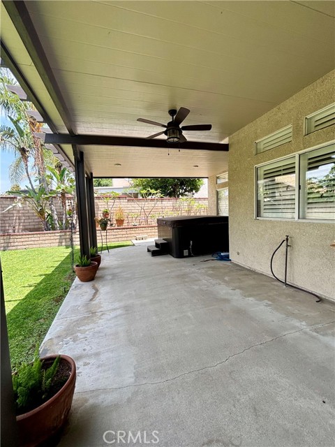 7440 Apple Blossom Court, Highland CA: https://media.crmls.org/medias/99083606-754a-42dd-ad2e-e70933dabb09.jpg