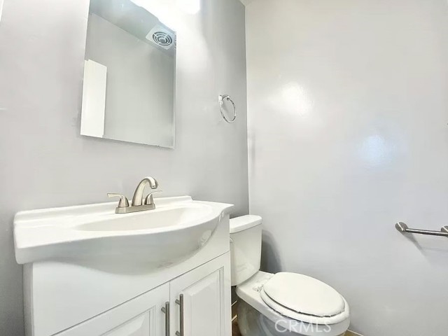 Detail Gallery Image 6 of 7 For 8701 Olin St, Los Angeles,  CA 90034 - – Beds | – Baths