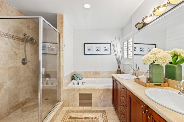 1828 Glendon Avenue, Los Angeles CA: https://media.crmls.org/medias/9908dbfd-edf2-44f9-9c46-b01380e7c056.jpg