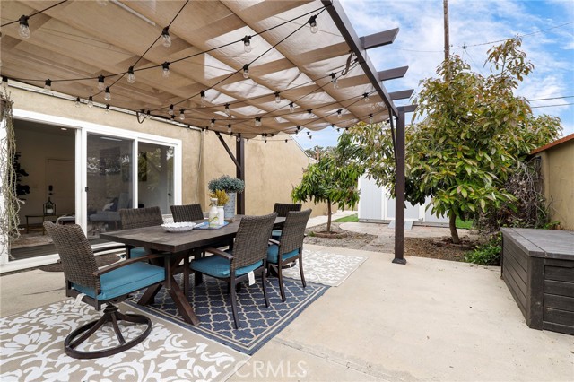 6164 Lorelei Avenue, Lakewood CA: https://media.crmls.org/medias/9908e929-880e-463e-8417-21265fc2cc85.jpg