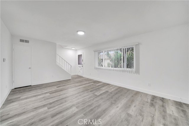 Detail Gallery Image 34 of 51 For 16722 Goldenwest St, Huntington Beach,  CA 92647 - – Beds | – Baths