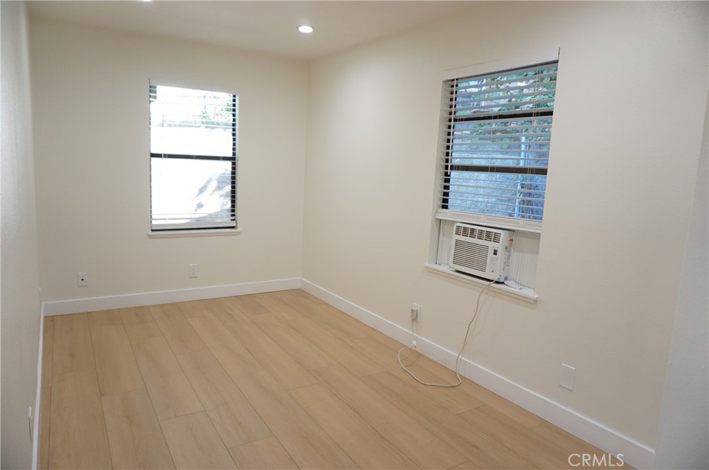 990979C7 17D6 4F16 A99C Bf613Bd4A090 3948 Pennsylvania Avenue, Glendale, Ca 91214 &Lt;Span Style='BackgroundColor:transparent;Padding:0Px;'&Gt; &Lt;Small&Gt; &Lt;I&Gt; &Lt;/I&Gt; &Lt;/Small&Gt;&Lt;/Span&Gt;