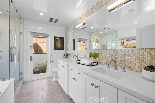 332 Calle Mayor, Redondo Beach CA: https://media.crmls.org/medias/9909e43f-4f3b-4c4a-a2cb-757b32f51ddf.jpg