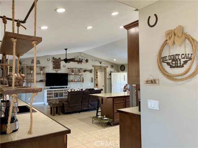 Detail Gallery Image 18 of 60 For 15449 Cromdale St, Hesperia,  CA 92345 - 4 Beds | 2 Baths