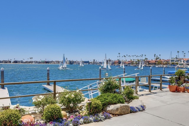 6048 Lido Lane, Long Beach CA: https://media.crmls.org/medias/990b4a53-8fbf-4925-bc92-ca13caf5c0be.jpg