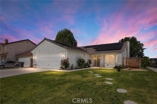 Detail Gallery Image 1 of 38 For 5600 Summer Cypress Dr, Bakersfield,  CA 93313 - 3 Beds | 2 Baths