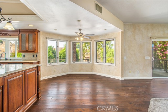 6966 Ranch View Road, Riverside CA: https://media.crmls.org/medias/990bc426-7952-47e1-adc0-2780c76526b9.jpg