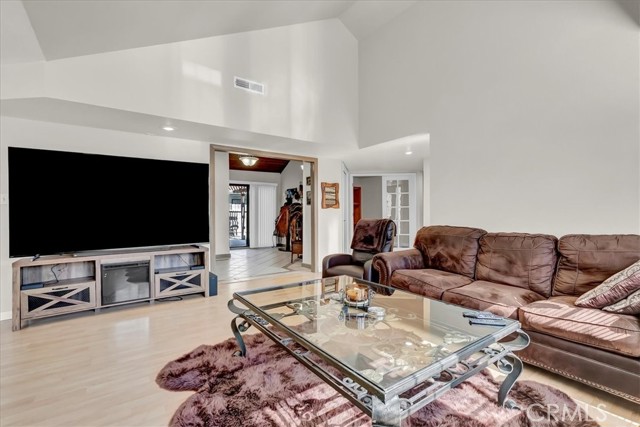 Detail Gallery Image 7 of 43 For 915 Moran Ct, Paso Robles,  CA 93446 - 3 Beds | 2 Baths