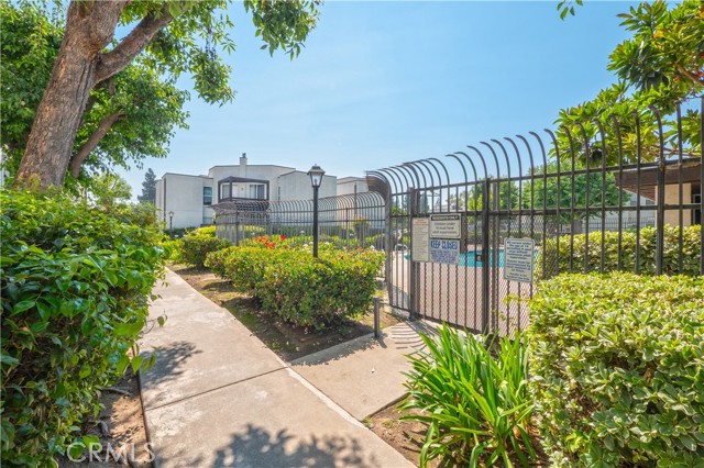 1150 W Phillips Street, Ontario CA: https://media.crmls.org/medias/990d64fb-374b-4a95-b47f-f7e33e243f92.jpg