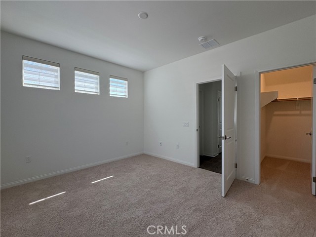 4216 South Hummingbird Paseo, Ontario CA: https://media.crmls.org/medias/990eae3b-b05e-4a27-a32c-07bb1c3ca9b4.jpg